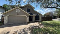 Building Photo - 4703 Saloma Pl