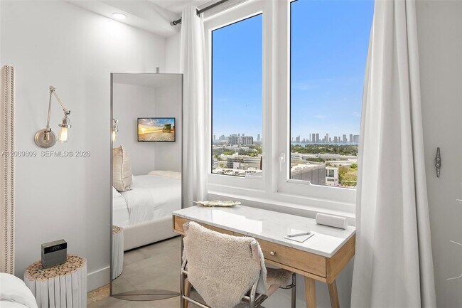 Building Photo - 2301 Collins Ave