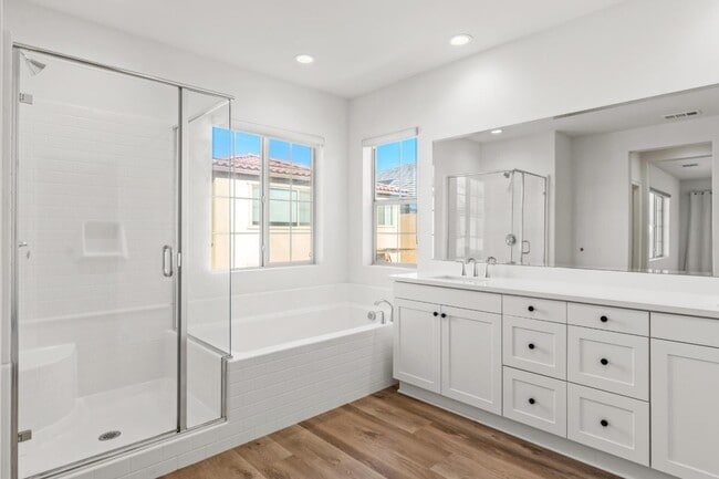 Building Photo - 3915 E Fincastle St