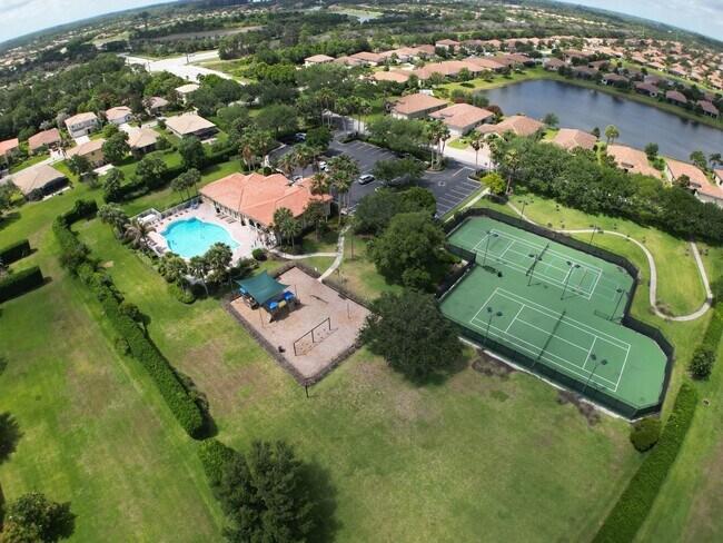 Building Photo - 5574 43rd Ct