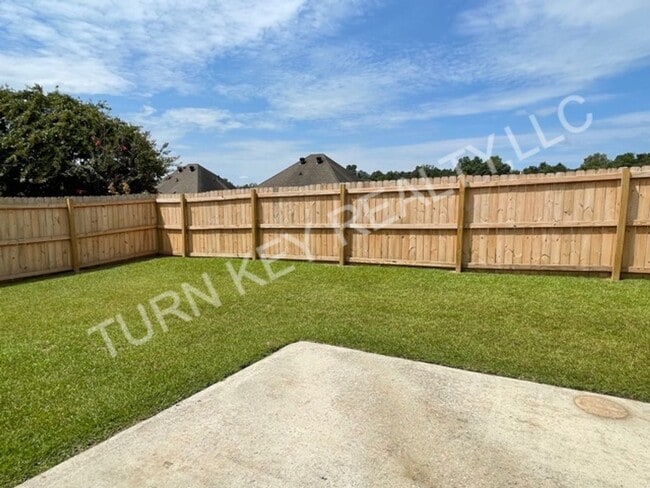 Building Photo - Home for rent in Fultondale