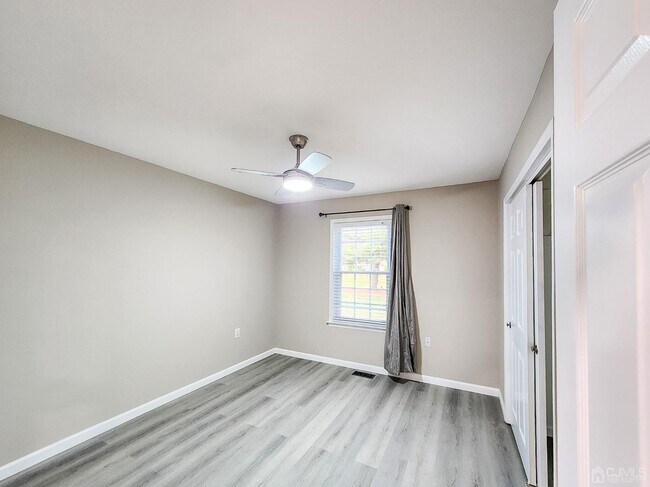 Building Photo - 3 John Adams Ct