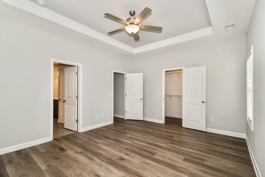 Building Photo - 2438 Legg Crk Ln