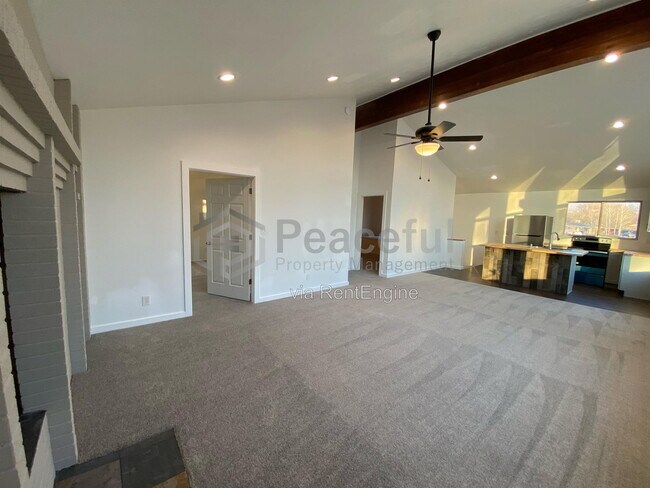 Building Photo - 4326 S 900 E
