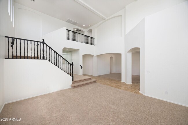 Building Photo - 18546 E Oak Hill Ln