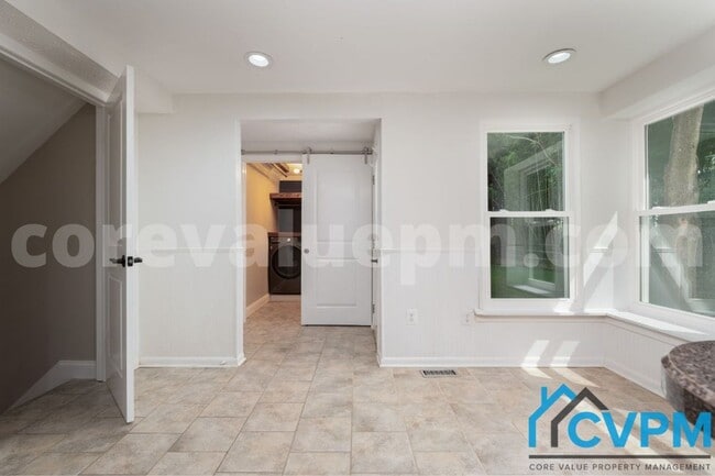 Building Photo - 10827 Topbranch Ln