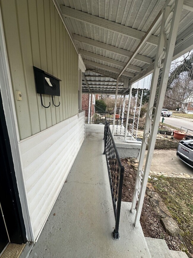 Building Photo - 6044 Mayflower Ave