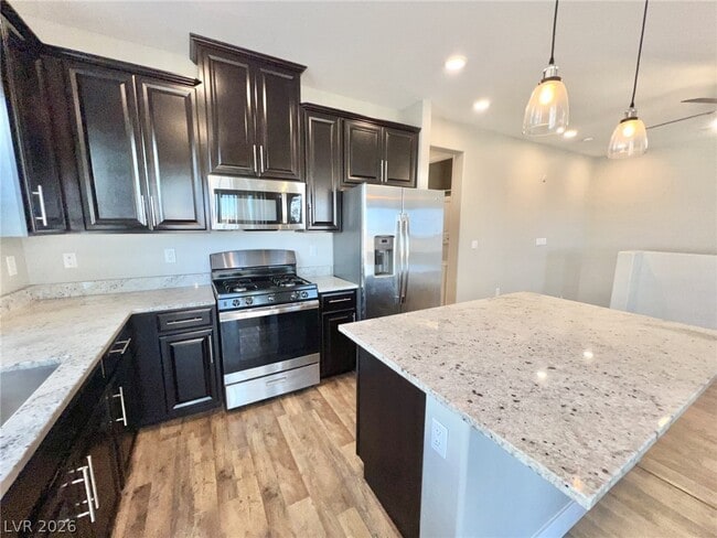 Building Photo - 8418 Classique Ave