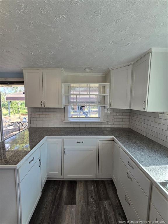 Building Photo - 219 E Clinton St