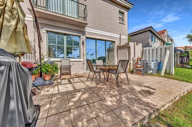 Building Photo - 1408 NW 126th Ave