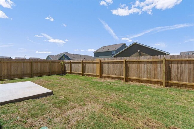 Building Photo - 416 Bullhead Rd