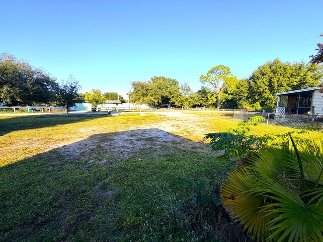 Building Photo - 8115 Tolles Dr