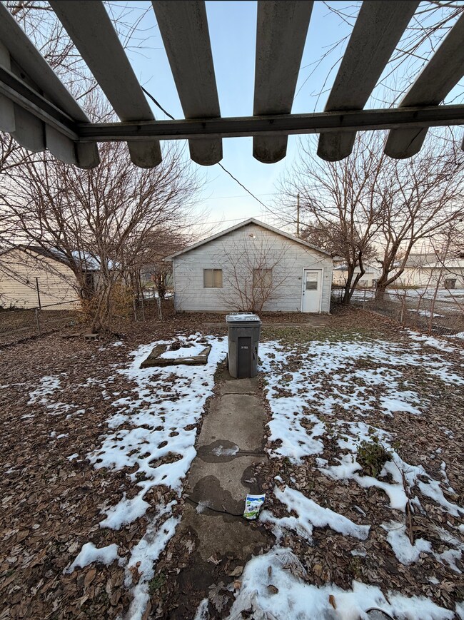 Building Photo - 3710 Fletcher Ave