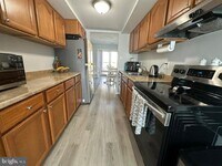 Building Photo - 8852 Teakwood Ct