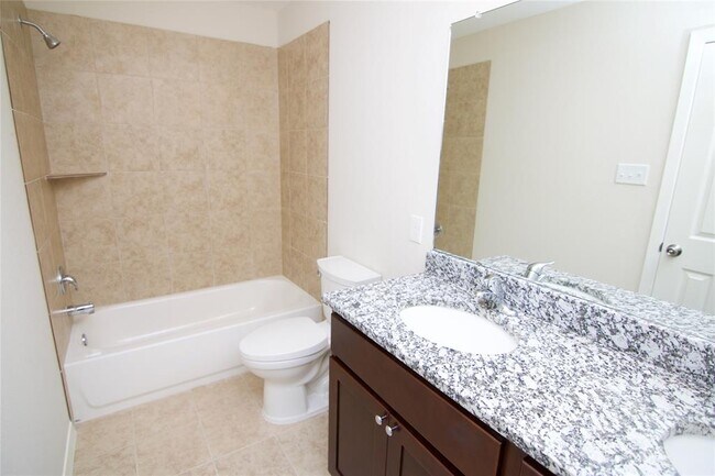 Building Photo - 12039 Clifton Oaks Dr