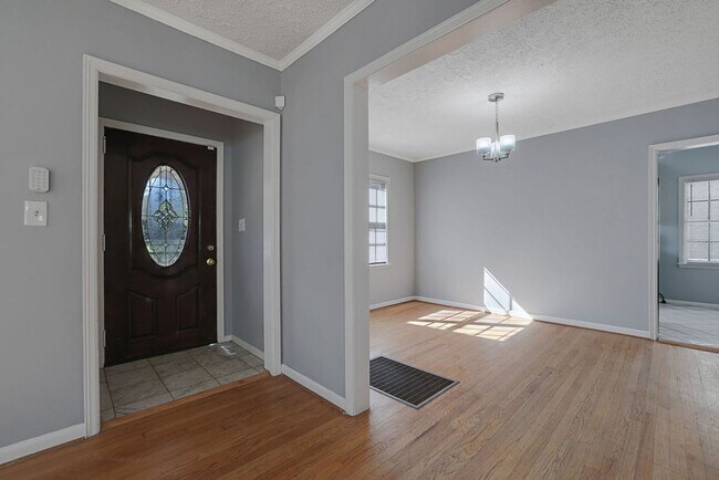 Building Photo - NOW ACCEPTING CITY OF ATLANTA 3-BEDROOM HOUSING VOUCHERS.