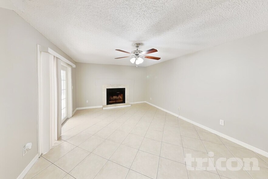 Building Photo - 506 Emberwood Dr