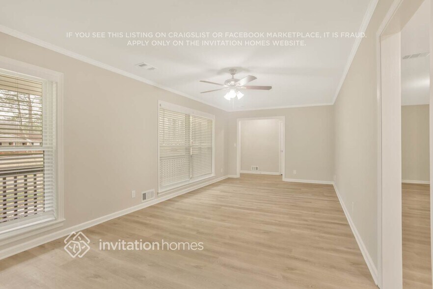 Building Photo - 1707 Laurens Dr SW