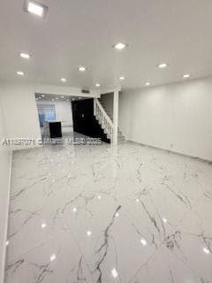 Building Photo - 5277 SW 40th Ave