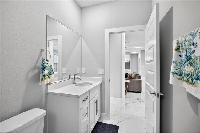 Building Photo - 128 Blare Dr