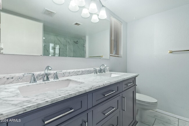 Building Photo - 14237 N 41st Dr