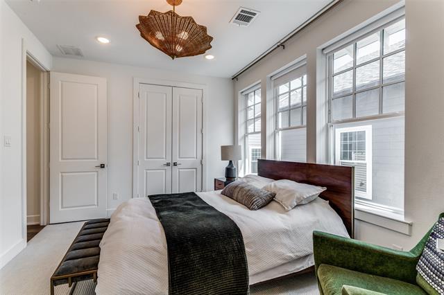 Building Photo - 645 N Tyler St