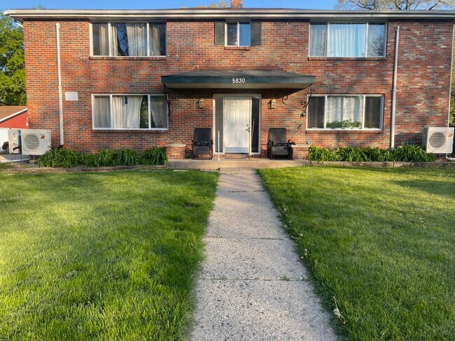 Building Photo - 5830 Balsam Rd
