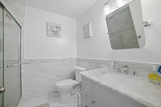 Building Photo - 6466 Buena Vista Dr
