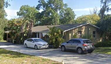 Building Photo - "Cozy 2-Bedroom Retreat in New Port Richey...