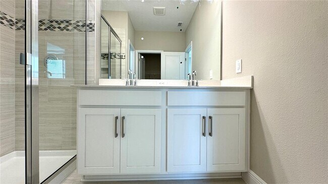 Building Photo - 4968 Coral Bean Aly