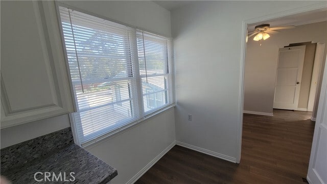 Building Photo - 254 Thorne St
