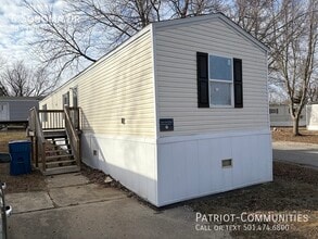 Building Photo - 6 Sonoma Dr