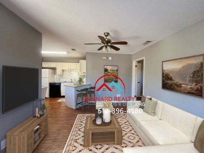 Building Photo - 1632 Post Rd