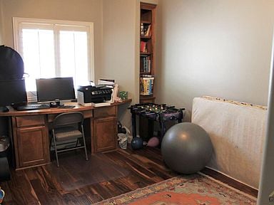 Building Photo - 12309 Thornwood Dr