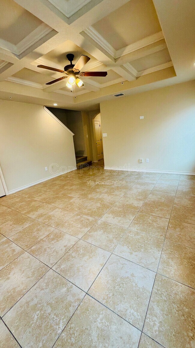 Building Photo - 7108 Micayla Cv