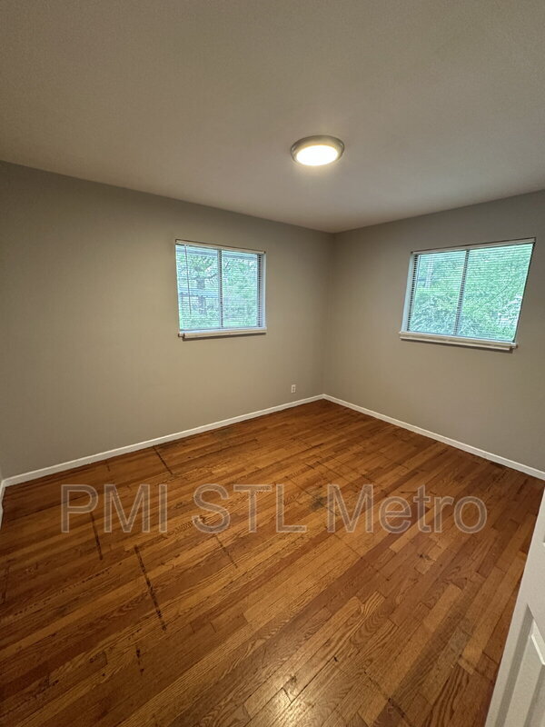 Building Photo - 10528 Durness Dr