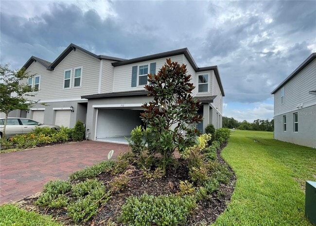 Building Photo - 732 Legacy Dr