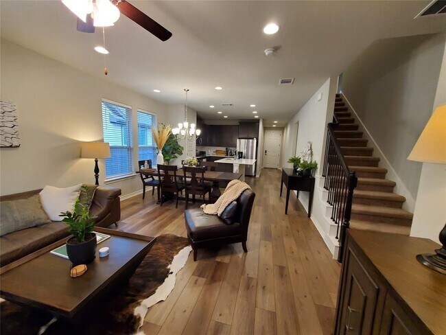 Building Photo - 1633 Winding Stream Trail