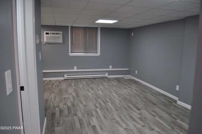 Building Photo - 25 Lizzy Ln