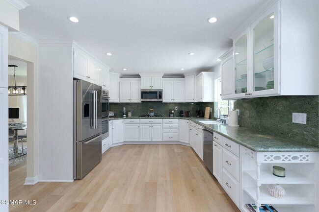 Building Photo - 5557 Adelina Ct