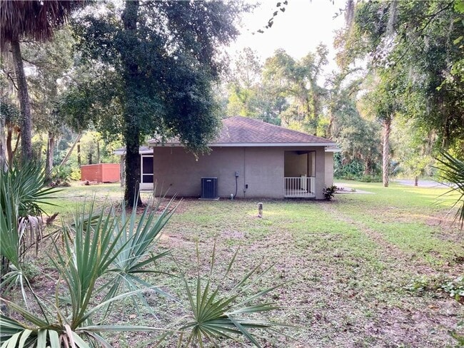 Building Photo - Crystal Manor 2 bedroom, 2 bath, 1 car garage home!
