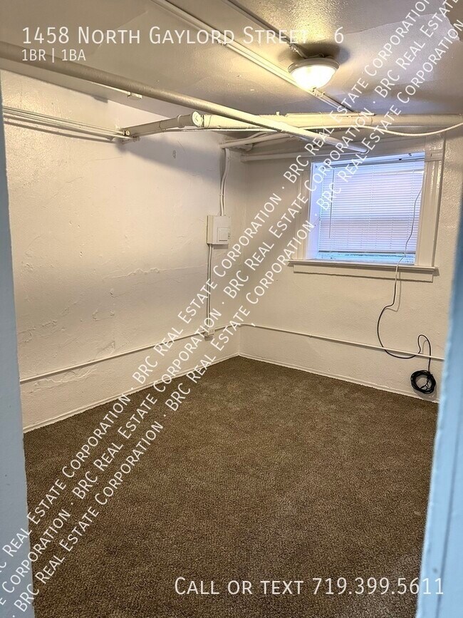 Building Photo - 1458 N Gaylord St