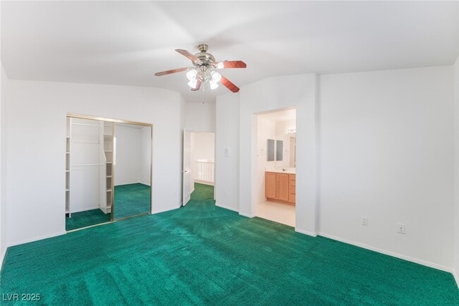 Building Photo - 10870 Mallorca Ave