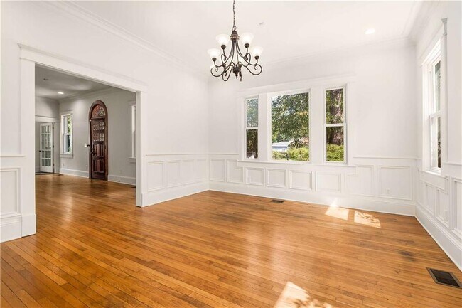 Building Photo - 787 Flat Shoals Ave SE