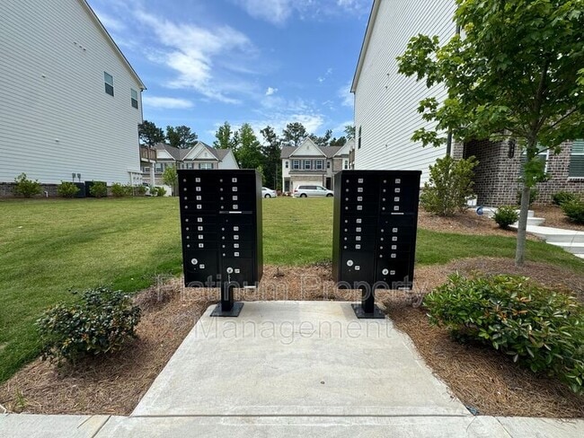 Building Photo - 1592 Laurel Blossom Walk