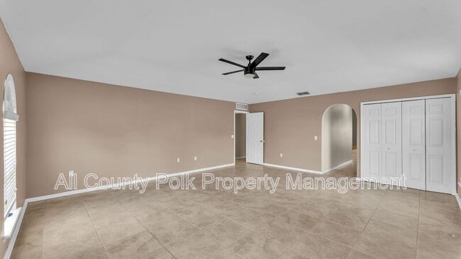 Building Photo - 5060 Spanish Oaks Blvd