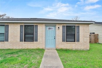 Building Photo - 805 San Benito Dr