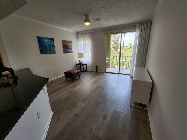 Building Photo - 5551 Bentgrass Dr