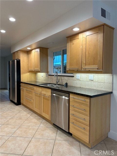 Building Photo - 1210 Sandpoint Way