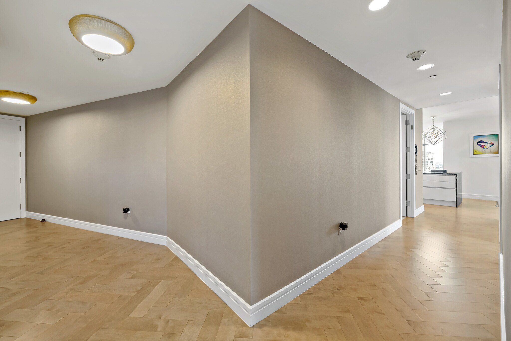 Foyer - 1414 S Penn Sq